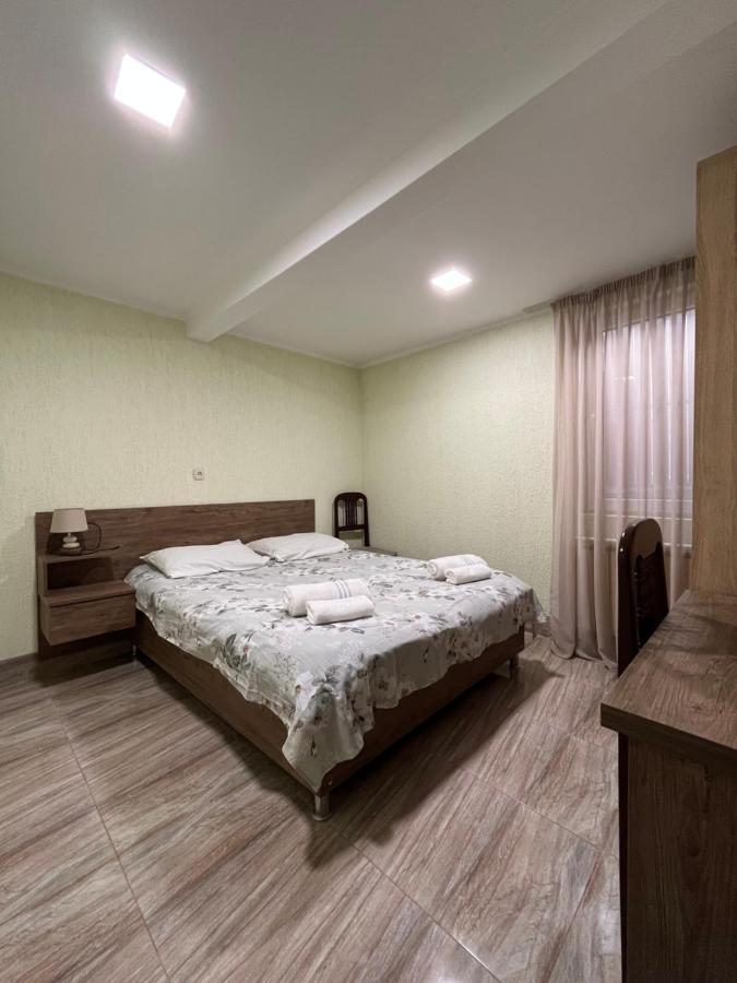 فندق House On Ganja Street كوتايسي المظهر الخارجي الصورة